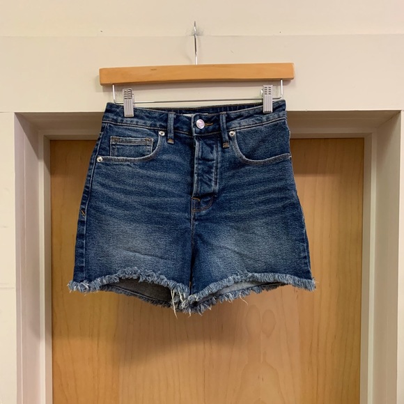 Good American Pants - Good American Jean Shorts Button Up Size 2